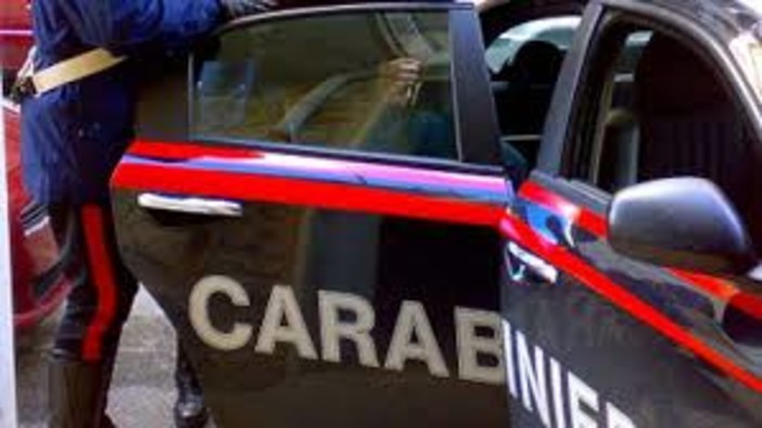 auto carabinieri - foto d'archivio