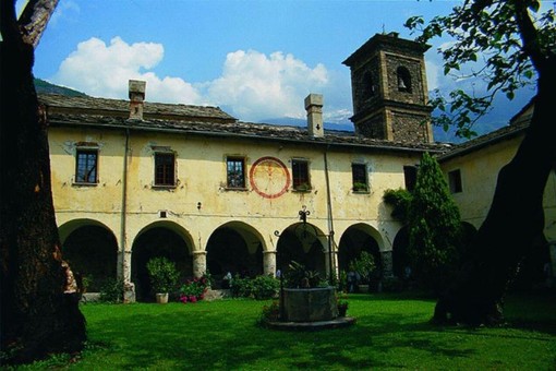 Il 4 ottobre la camminata per i 1300 anni dell'Abbazia di Novalesa Il 4 ottobre la camminata per i 1300 anni dell'Abbazia di Novalesa