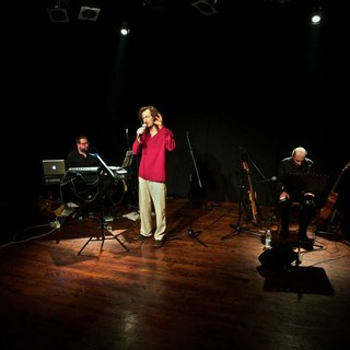 All'Osteria Rabezzana lo spettacolo "Domani è un altro G" dedicato all'amore secondo Giorgio Gaber All'Osteria Rabezzana lo spettacolo "Domani è un altro G" dedicato all'amore secondo Giorgio Gaber