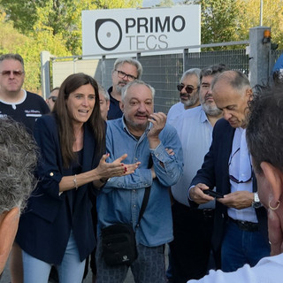 "Da 3 mesi senza cassa integrazione": presidio ai cancelli della Primotecs di Avigliana "Da 3 mesi senza cassa integrazione": presidio ai cancelli della Primotecs di Avigliana