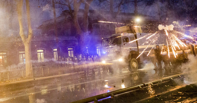 Un momento degli incidenti avvenuti lo scorso 31 gennaio