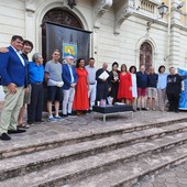 Alassio Aperilibro: narrazione, sapori e voci autorevoli nella piazza della Libertà