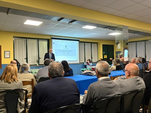 L’assessore Tresso durante l'incontro con le Circoscrizioni 7 e 8 L’assessore Tresso durante l'incontro con le Circoscrizioni 7 e 8