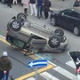 L'auto ribaltata nell'incidente
