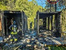 Angrogna: container in fuoco vicino alla Vaccera Angrogna: container in fuoco vicino alla Vaccera