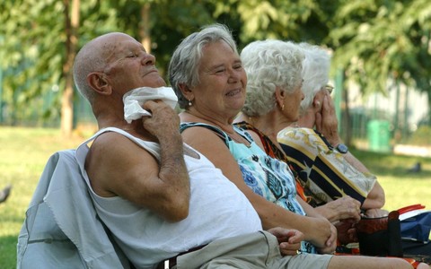 Previste una serie di azioni e monitoraggio per gli over 65