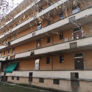 Un altro alloggio occupato è stato sgomberato in via Aosta da Polizia Locale e ATC