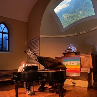 Musica da film al tempio di Serre, per ridare voce agli armonium della Chiesa valdese Musica da film al tempio di Serre, per ridare voce agli armonium della Chiesa valdese