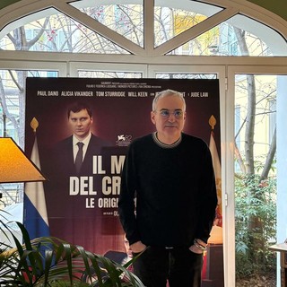Olivier Assayas: “Non credo Putin vedrà il film, comunque non si riconoscerebbe”