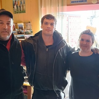 Blanco alla Vaccera: l’artista ha girato alcune scene di un nuovo videoclip e ha pranzato al Servin