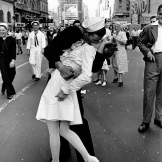 A Camera arriva la mostra dell'estate 2025, protagonista Alfred Eisenstaedt