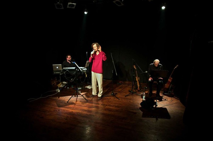 All'Osteria Rabezzana lo spettacolo "Domani è un altro G" dedicato all'amore secondo Giorgio Gaber