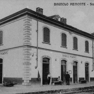 Una foto storica della stazione di Bagnolo Piemonte