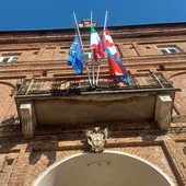 bandiere a mezz'asta