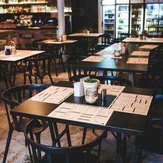 La crisi fa soffrire anche i bar