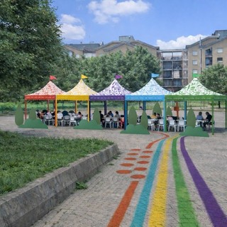 Barriera si prende cura del giardino Leoncavallo
