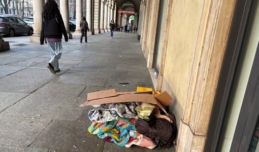 "Basta bivacchi sotto i portici": domani il presidio di protesta in corso Vittorio "Basta bivacchi sotto i portici": domani il presidio di protesta in corso Vittorio