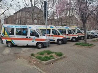 Un nuovo mezzo di soccorso per la città Un nuovo mezzo di soccorso per la città