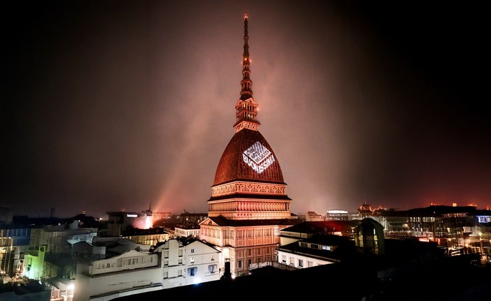 Buonissima: una partenza avvolta nella retorica della bellezza
