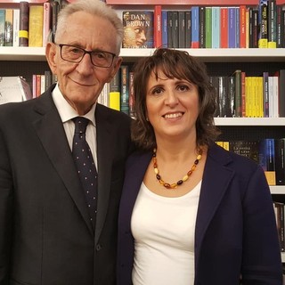 Il professor Beppe Ghisolfi, già ospite al Caffè Letterario di Silvia Gullino