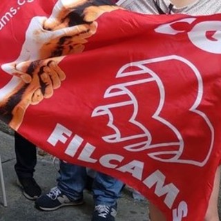 Miroglio Group chiude il punto vendita “Oltre” di Torino, Filcams attacca: “Nessuna proposta valida per le lavoratrici”