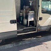 Dopo il sequestro del furgone, i cittadini si sfogano: “Le nostre segnalazioni arrivate in ritardo”