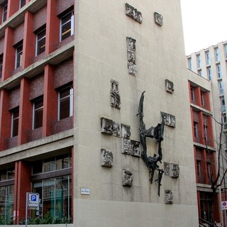 Una immagine della Biblioteca civica centrale
