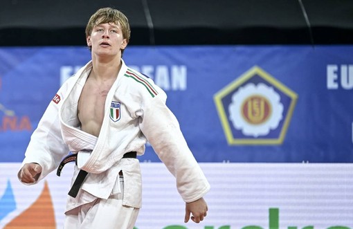 Cristian Parisi, medaglia d'argento nella categoria 81 kg Cristian Parisi, medaglia d'argento nella categoria 81 kg