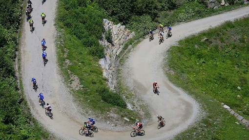Sestriere, torna la Granfondo: tre giorni di ciclismo sulle montagne torinesi