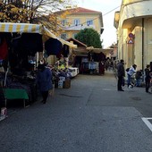 Cavour rinvia l’asfalto in centro dopo ‘Tuttomele’ Cavour rinvia l’asfalto in centro dopo ‘Tuttomele’