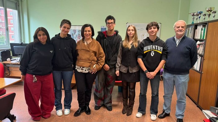 L'incontro con gli studenti del Copernico-Luxemburg L'incontro con gli studenti del Copernico-Luxemburg