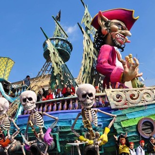 Nichelino fa festa con tutti i colori del Carnevale