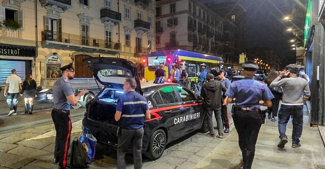 Controlli anti portoghesi da parte di carabinieri e personale Gtt Controlli anti portoghesi da parte di carabinieri e personale Gtt