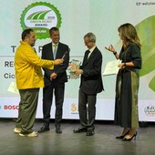 A ritirare il riconoscimento l’assessore Marco Gabusi A ritirare il riconoscimento l’assessore Marco Gabusi