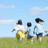 Caldo e bambini, consigli per gestire le alte temperature Caldo e bambini, consigli per gestire le alte temperature
