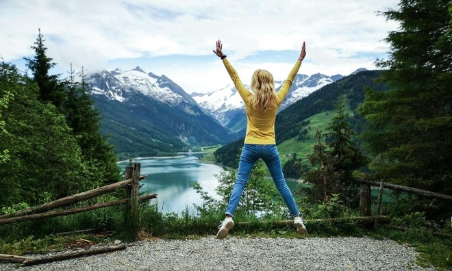 Come ammazzare il capo e vivere felici: 5 modi intelligenti per riprenderti la tua vita (senza uccidere nessuno!)
