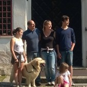 Teddy con la sua famiglia di Cantalupa Teddy con la sua famiglia di Cantalupa
