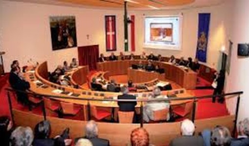 Polemica a Rivoli (e Rivalta) Polemica a Rivoli (e Rivalta)
