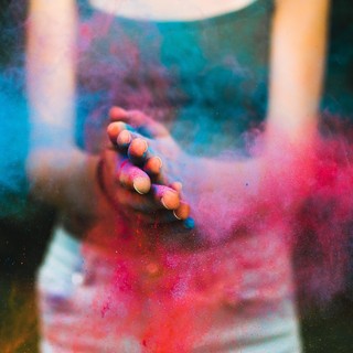 A Luserna San Giovanni si corre tra colori e paella