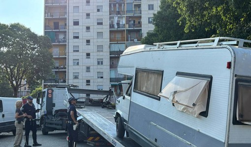Operazione anti camper a Mirafiori Sud