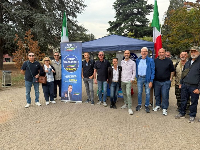 Il primo banchetto a Cumiana Il primo banchetto a Cumiana