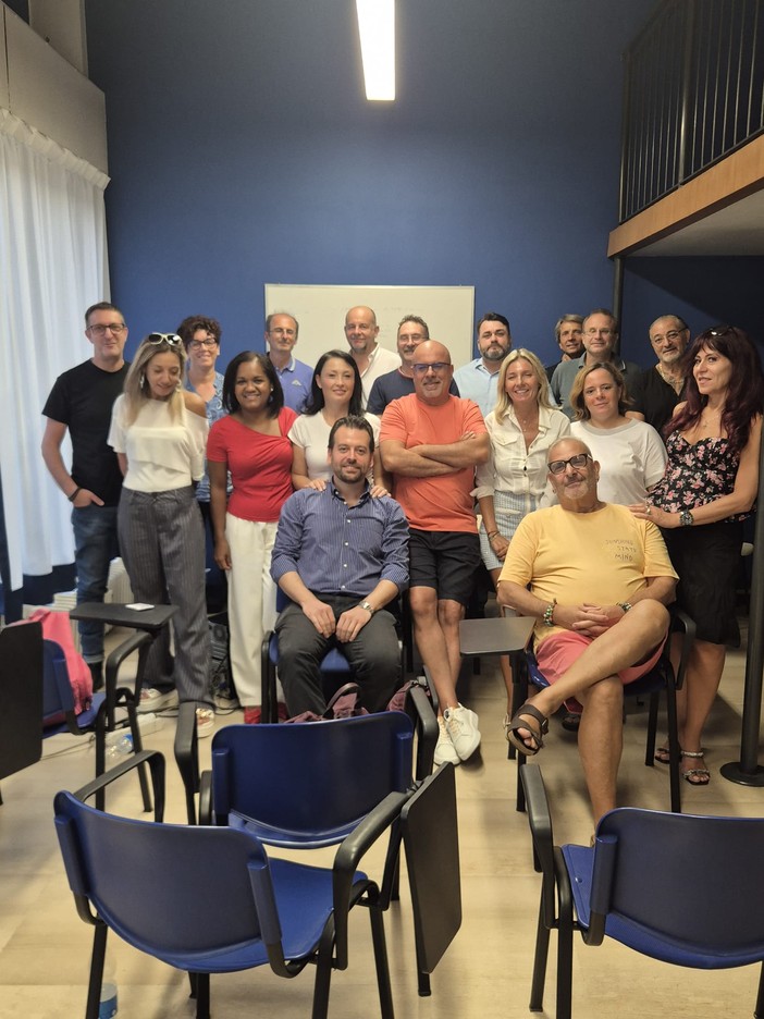 Ambulanti e commercianti si ritrovano per le Comunali 2027: spunta Cristina Seymandi