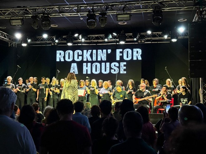Alcuni momento del concerto all'Hiroshima