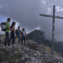 Tra natura e quota: il documentario &quot;Giovanni Storti sopravvive alle Alpi Apuane&quot; a Torino