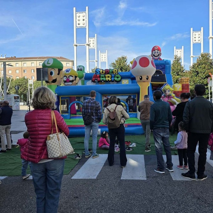 Alla Crocetta torna "Giochiamo": domenica via Colombo diventa un'isola del divertimento Alla Crocetta torna "Giochiamo": domenica via Colombo diventa un'isola del divertimento