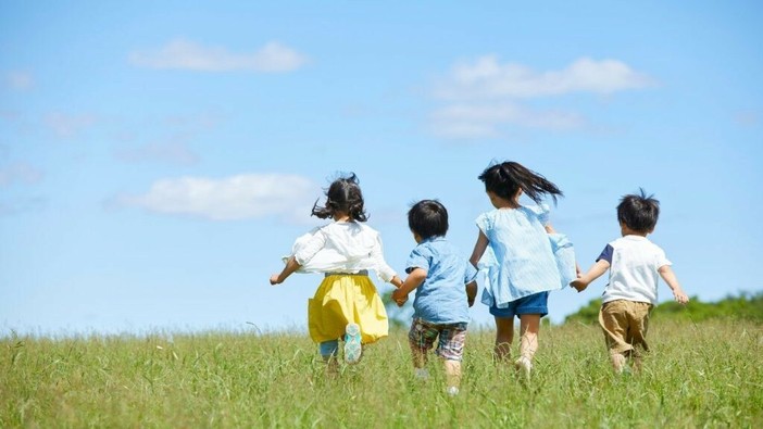 Caldo e bambini, consigli per gestire le alte temperature Caldo e bambini, consigli per gestire le alte temperature