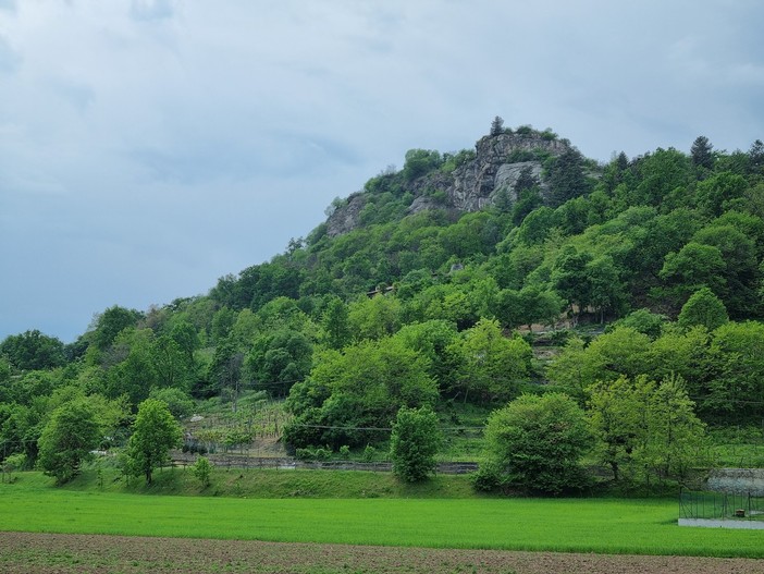 Sulla Rocca di Cavour per ricordare le vittime del Catinat