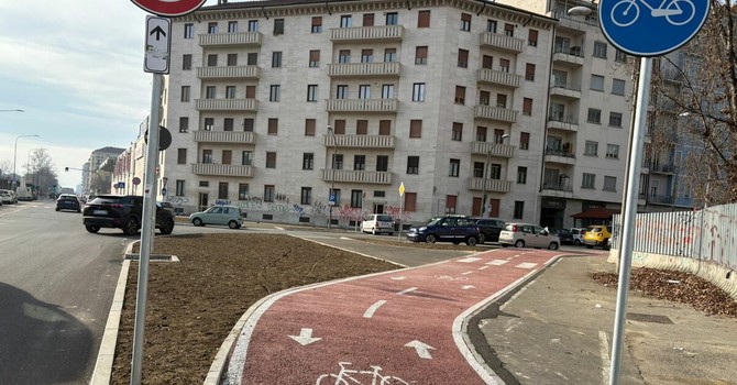 La nuova ciclabile di via Filadelfia
