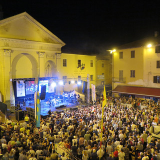 Conto alla rovescia per il via della Fiera Nazionale del Peperone a Carmagnola