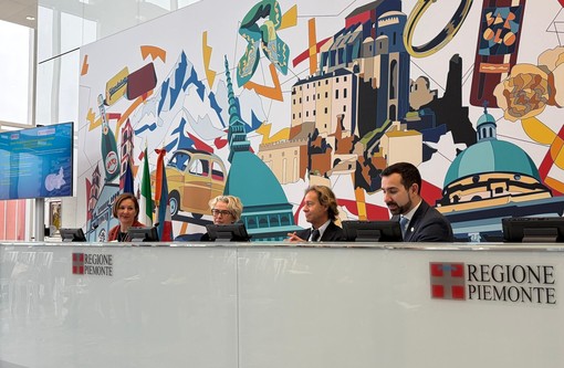 Al via il bando regionale del progetto bandiera "Hydrogen Valley": 10 milioni di euro per produzione e consumo Al via il bando regionale del progetto bandiera "Hydrogen Valley": 10 milioni di euro per produzione e consumo